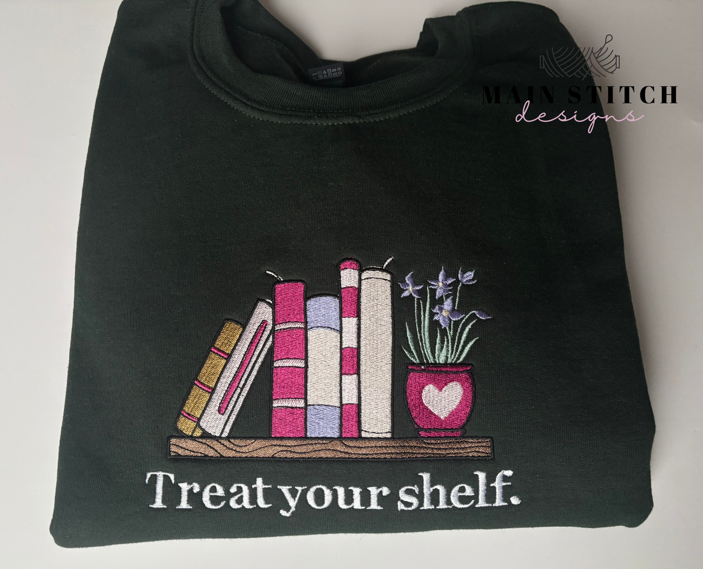 Treat your shelf crewneck